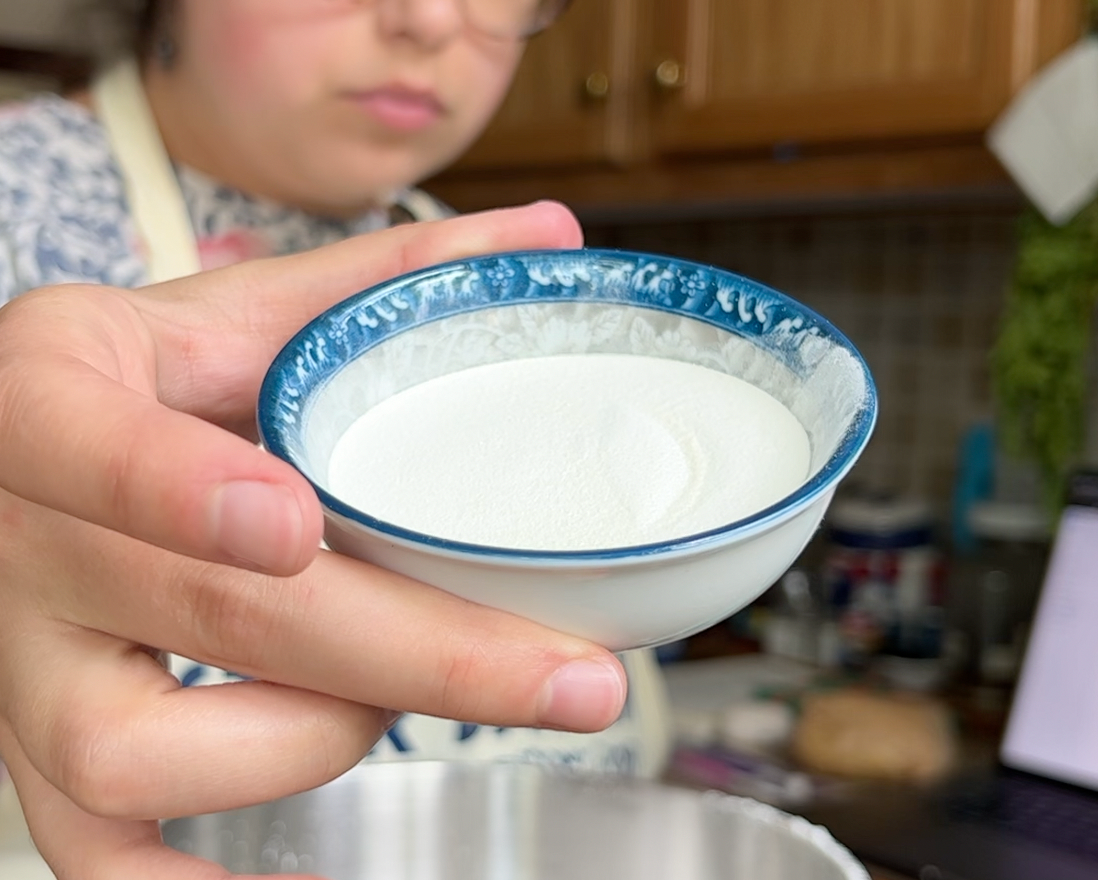 A small dish of meringue powder