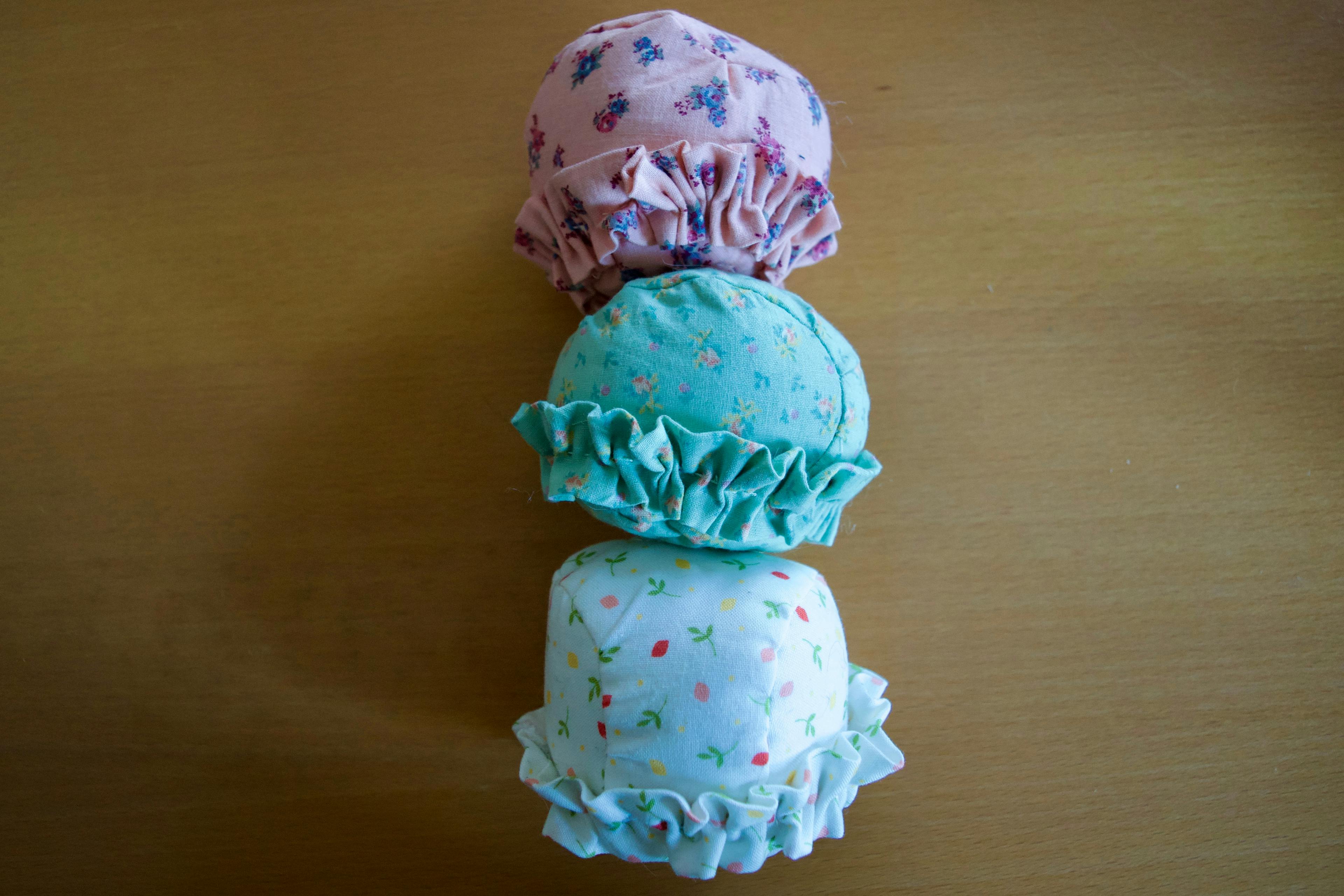 Scoops with ruffles attached